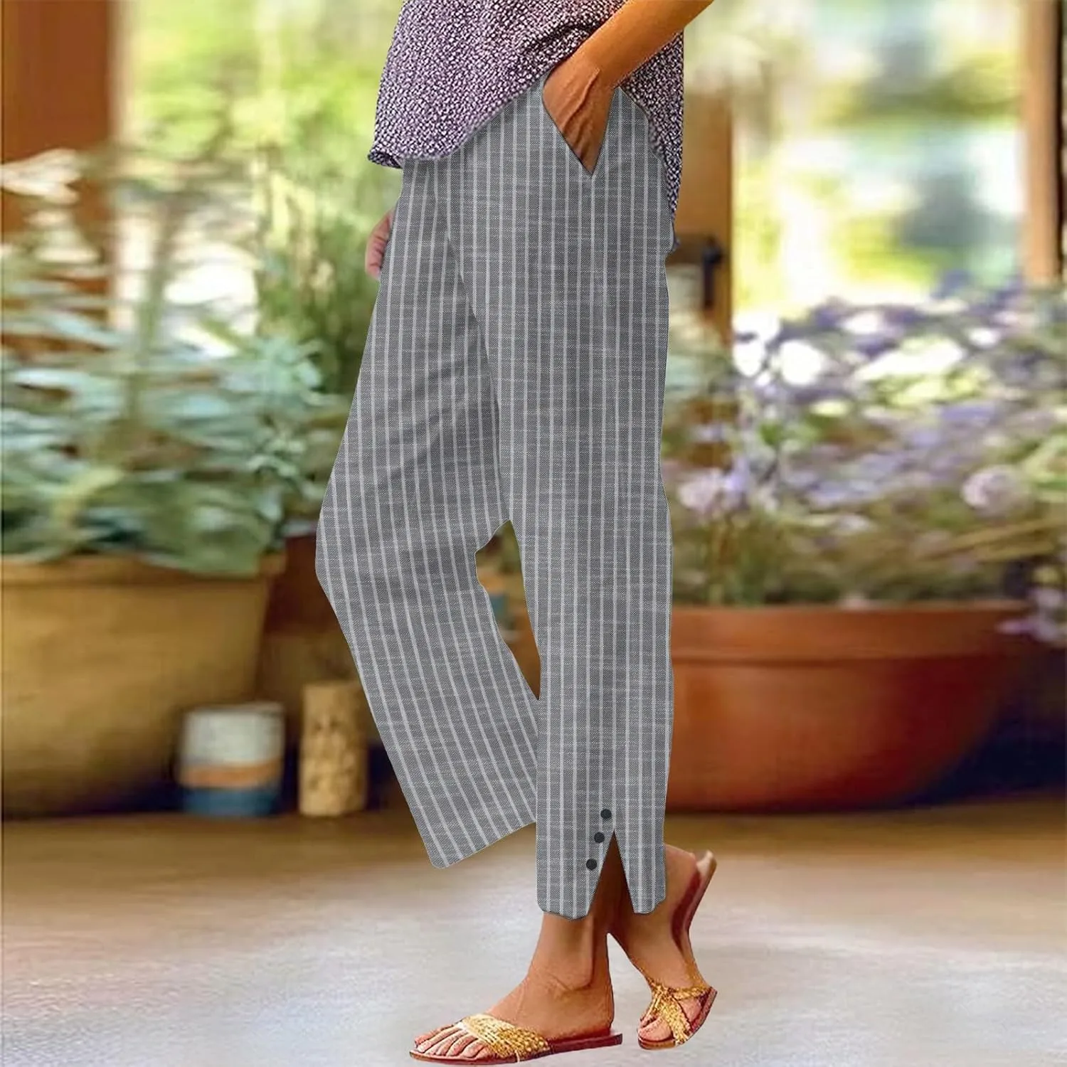 Striped Linen Pants Women Elastic Waist Straight Leg Cropped Pants Summer Casual Crop Beach Trousers with Pockets